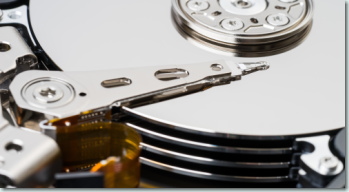 プラッタ4枚のHDD